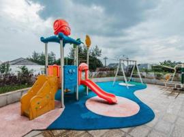 The Ras Hotel, hotel em Cileduk 1