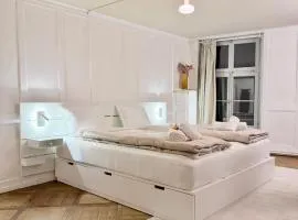 Traditional old town apartment in perfect location