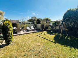 Three Bedroom Family Holiday Home With Gym!, hotel em Isle of Jersey