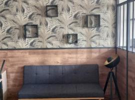 Appartement C - Centre PONS, hotel en Pons