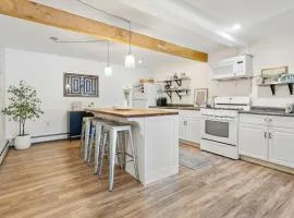 Big Sky Retreat with Overflow Unit Atop Sunapee