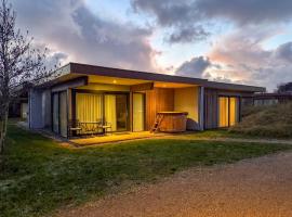 Garden Suites - Duinhotel in Burgh-Haamstede zeeland, chalet de monta&ntilde;a en Burgh Haamstede