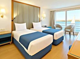 Five-Star Deluxe River Kruz from Aswan to Luxor 3 Nights, hotel di Aswān