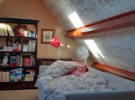 Jolie chambre dans un village calme