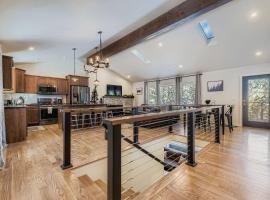 The Rustic Mtn House, hotel v mestu Bailey