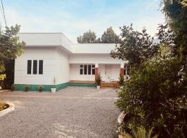 Green Villa Chirackal Gardens、トリチュールのホテル