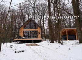 Oaklounge Apartman, caba&ntilde;a o casa de campo en Kismaros