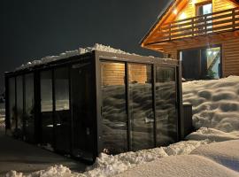 Zacisze Pod Sowim Skrzydłem, hotel em Solina