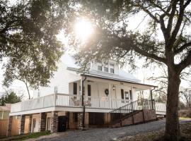 Little Noone, hotel in Jackson