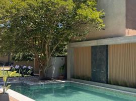 Rockaway Apart, hotel in Miramar