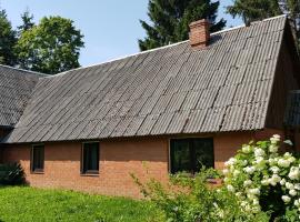 Namiņš Brīviņi, hotel a Jaunjelgava