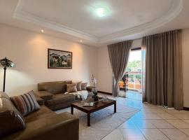 Apartamento amplo, 3 quartos, ar-condicionado, Wi-Fi, garagem, hotel em Muriaé