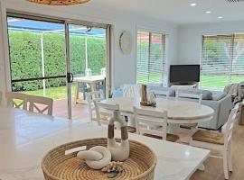 Coastal Calm, Hotel in Normanville