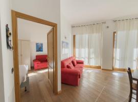 Bilocale sulle piste da sci, отель в Пиле