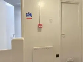 Whitechapel stay London E1