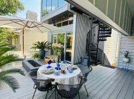 Private Art-Inspired Loft in Midtown with Skyline Views