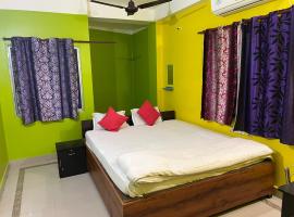 Radha Rani lodge, hotel in Siliguri