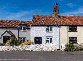 Cosy Cottage with free on street parking, hotel v destinácii Puriton