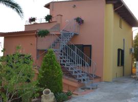 Terrazza sul golfo degli angeli, casa vacacional en Capitana