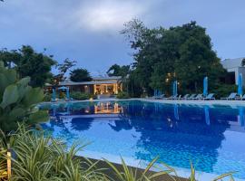 Tambuli Ocean Breeze, hotel in Maribago