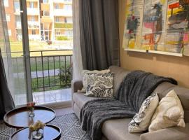 Departamento completo a minutos de outlet Exton Center Quilicura โรงแรมในEl Cerrillo