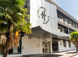 Haka House Auckland City, hotel i Auckland