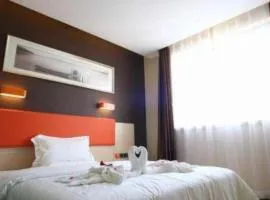 7 Days Premium Beijing Dabaotai Metro Station Luhua Road