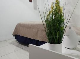 Hotel Posada Casa Real, מלון בלאון