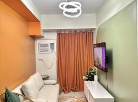 NM 1BR Condo with Balcony at Horizons 101, căn hộ chung cư cao cấp ở Cebu City