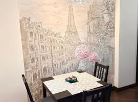 Luxury Artwall Apartment in City Centre