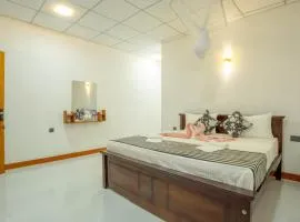 Isuru Homestay Pidurangala