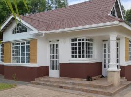 Armana Elite Homes, hotel com estacionamento em Paulo