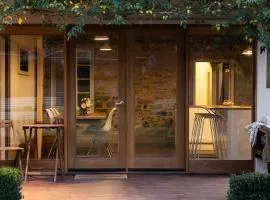 Thedell Cottage - A Boutique Heritage Escape