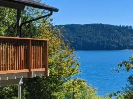 Hoodsport Water View Cabin - Oysters & Near Olympic Forest