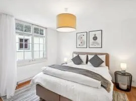 The R Apartment Hemmental