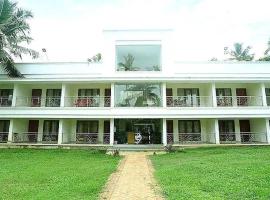 Townhouse Oak Thiruvallam Lakeview Formerly Travancore Island Resort, hotel in Tiruvallam