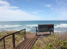 Seas the Breeze