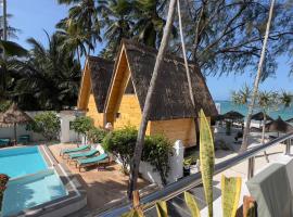 Seashore hotel and Eco Bungalow, hotel in Kumba Urembo