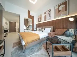 Gorgeous Beachfront Studio in Blue Bay Walk