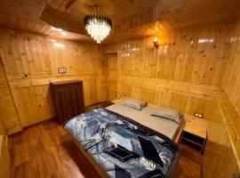 Oh Yaara - Stay n Cafe - Tosh, hotel in Tosh