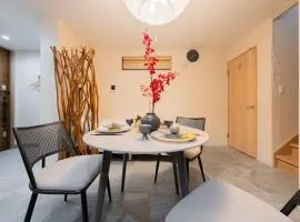 金 京都駅近くグループ利用に最適な一軒家 ベッド9台 お風呂2台 トイレ3台