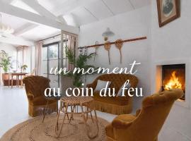 Maison Charmeilles - Gîte touristique - Villa, hotel din Fronsac