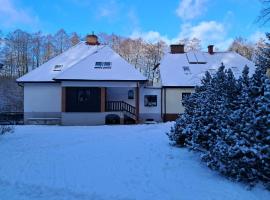 Leśnicz&oacute;wka Świt Gabriela Pieczka，位于图霍拉的农家乐