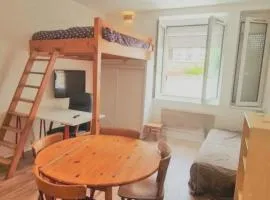 Le Français, studio au calme proche de la gare