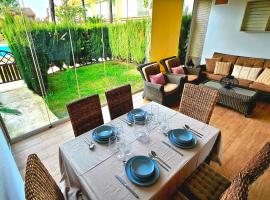 Pura Vida, hotel i Lepe