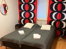 Asunto Kirkkokadulla Lapuan ydinkeskustassa, ξενοδοχείο σε Lapua