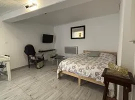 Studio agréable et paisible