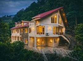 Vedanta Oneness Luxury Homestay Chamba Balcony Bonfire River