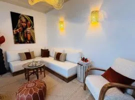 Riad Kasbah 45, Private Riad, Breakfast Included