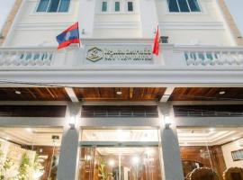 Skyview Hotel, Luxushotel in Ban Dons&ocirc;m Tai